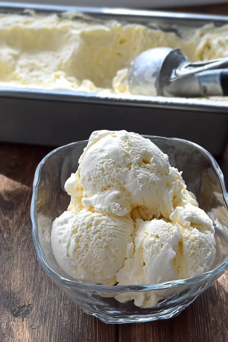 Keto Vanilla Ice Cream Recipe, Creamy, Low-Carb & Easy to Make