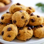 keto pumpkin chocolate chip cookies